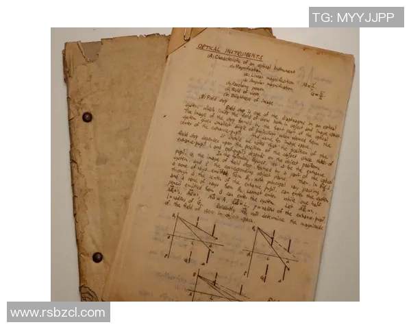 足球明星亲笔信揭示职业生涯背后的心路历程与人生感悟